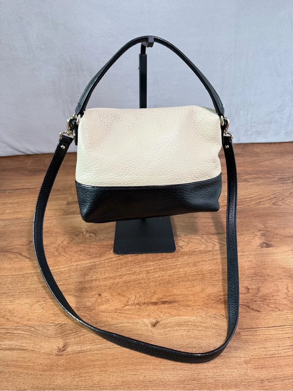 Kate Spade Two-Tone Black and Cream Leather Crossbody Bag